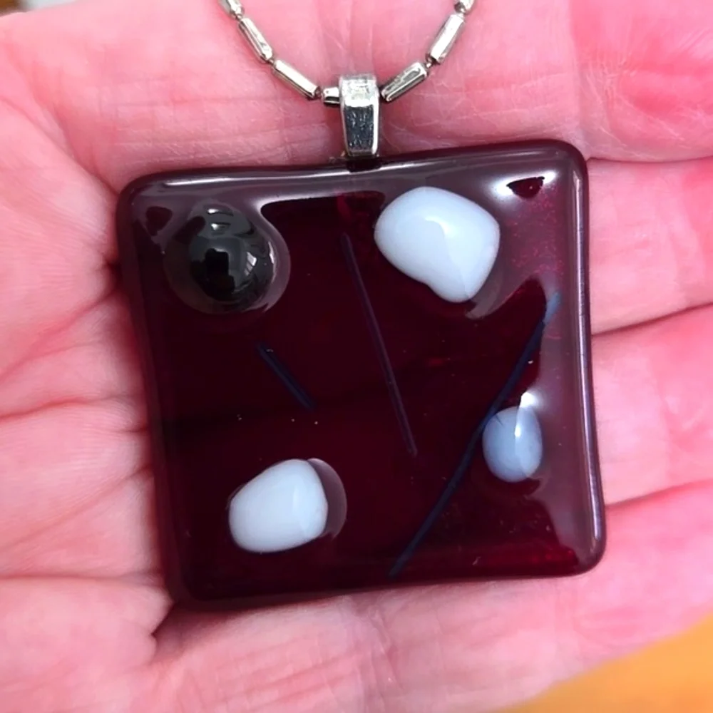 Fused Art Glsss Pendant Necklace - Picture 5 of 6
